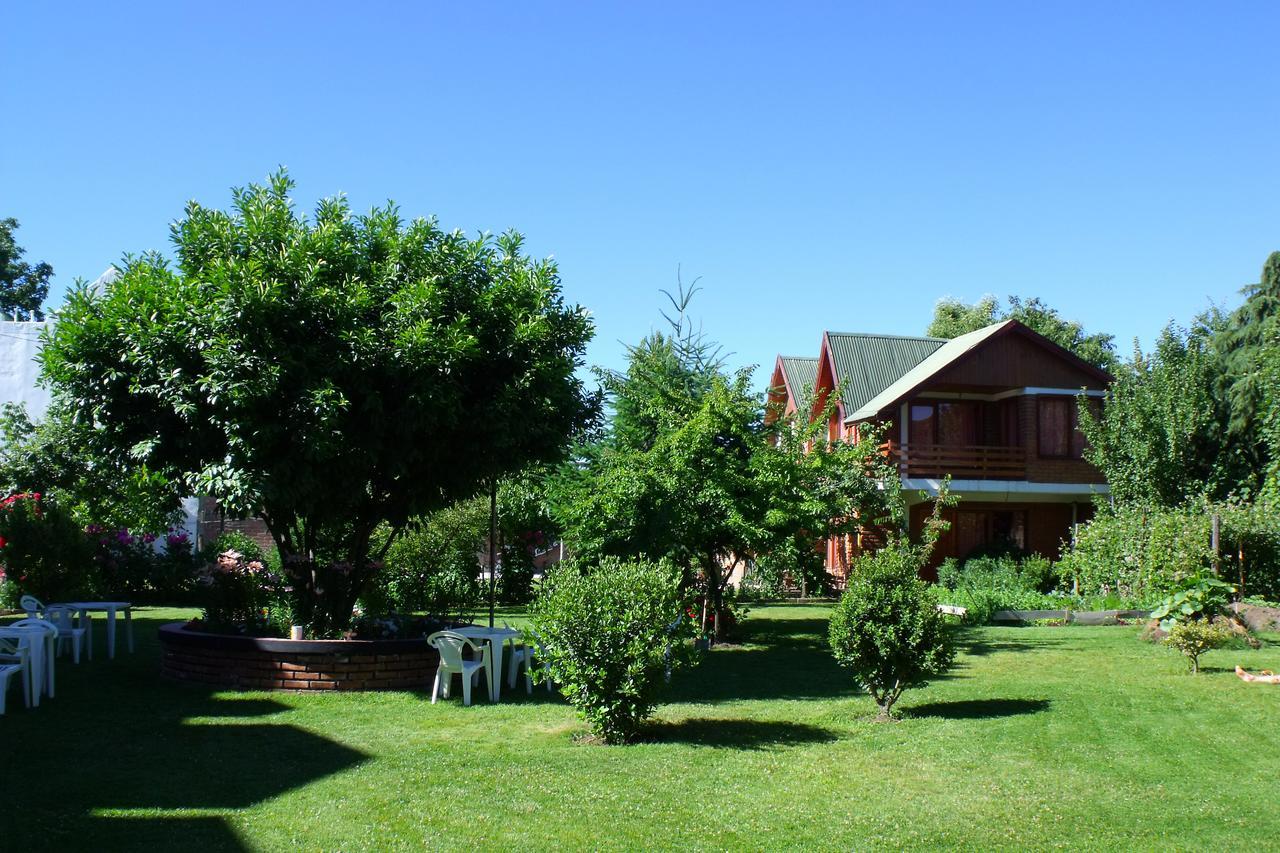 Hotel Luz De Luna El Bolson Bagian luar foto